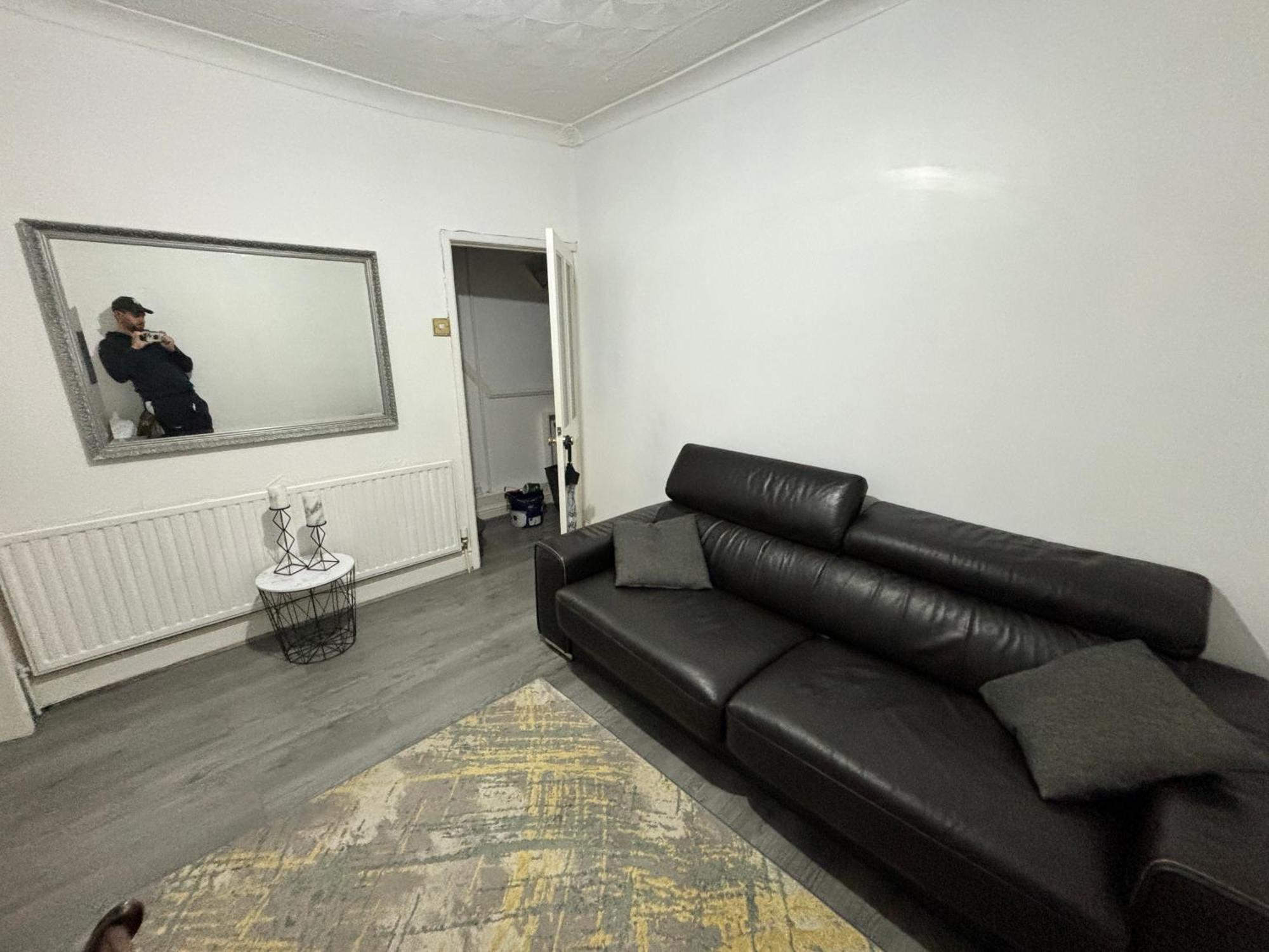 Entire 3 Bedroom House- Free Parking Liverpool Eksteriør bilde